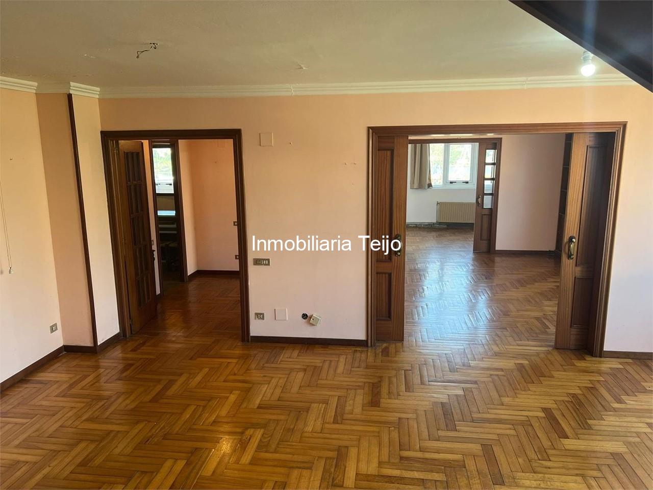 Foto 18 SE VENDE PISO EN FERROL VELLO