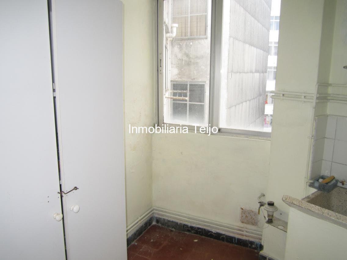 Foto 17 SE VENDE PISO EN FERROL