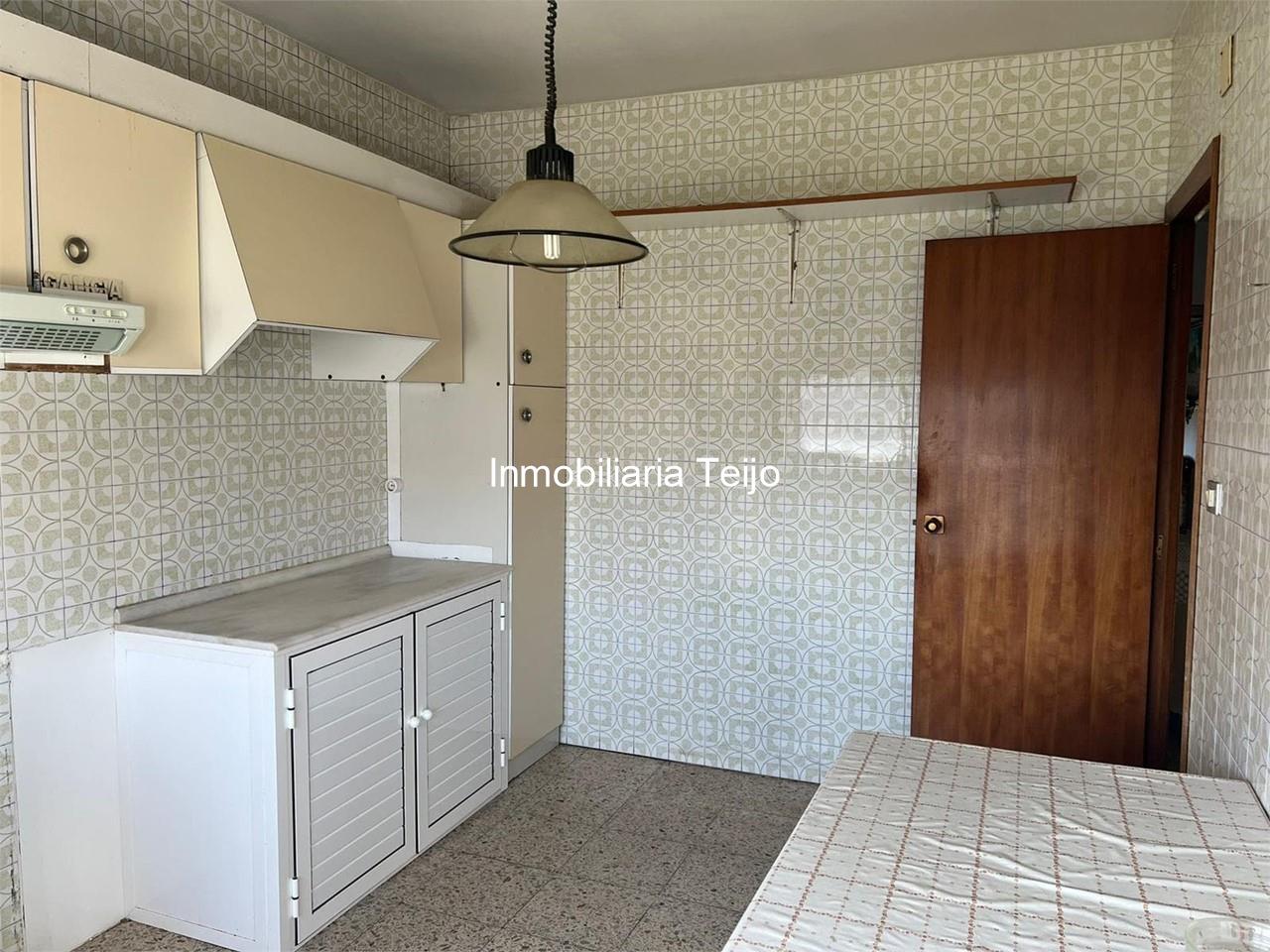 Foto 6 SE VENDE PISO EN FREIXEIRO