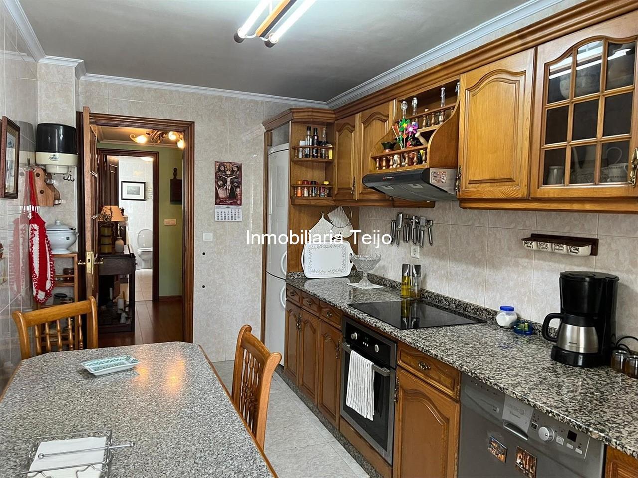 Foto 6 SE VENDE PISO EN FREIXEIRO