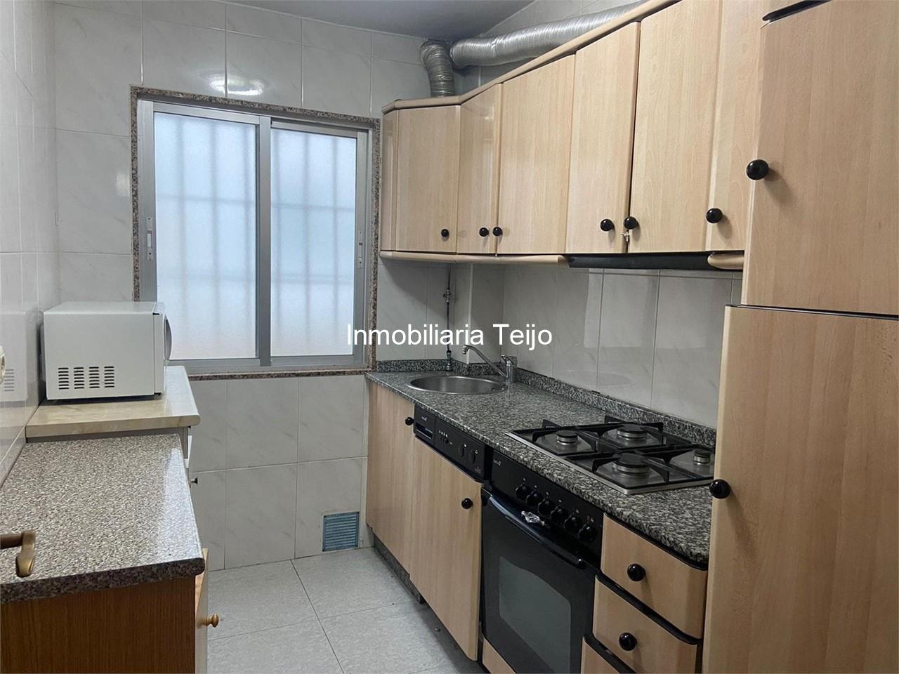 Foto 1 SE VENDE PISO EN LA ZONA DE LA GANDARA