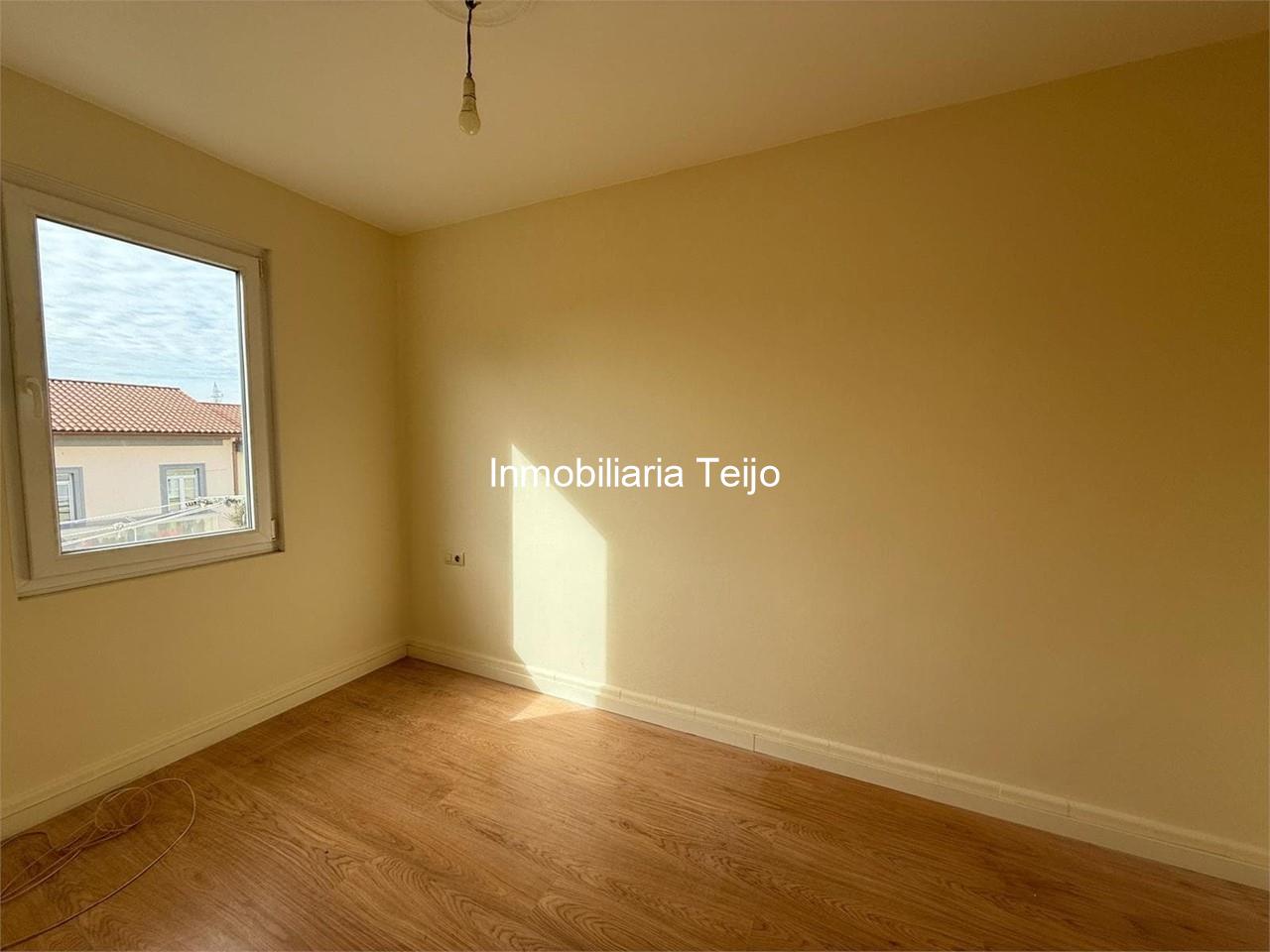 Foto 13 SE VENDE PISO EN LAS VIVIENDAS DE BAZAN 