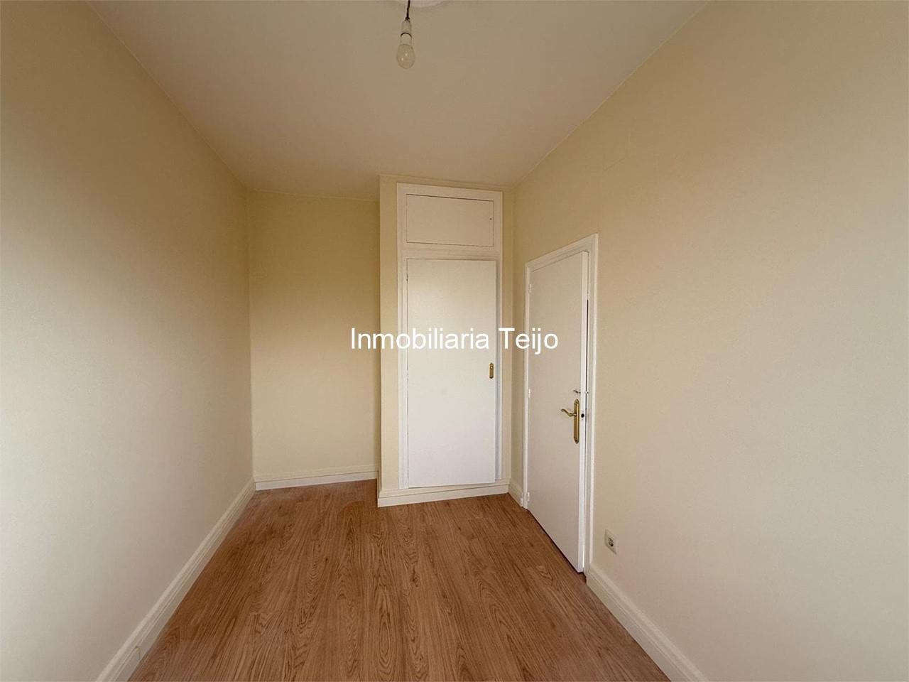 Foto 14 SE VENDE PISO EN LAS VIVIENDAS DE BAZAN 