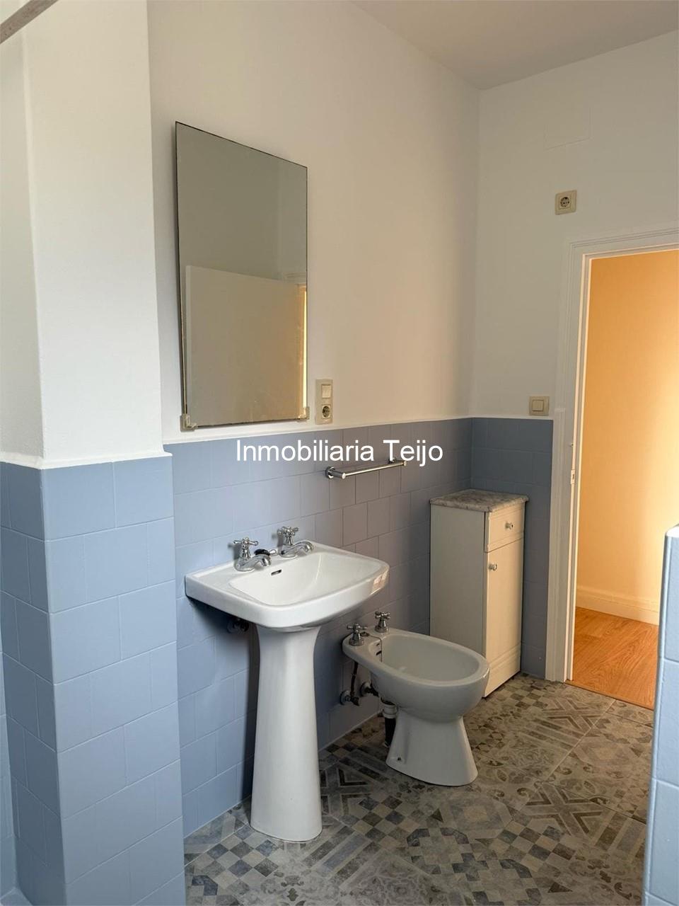 Foto 9 SE VENDE PISO EN LAS VIVIENDAS DE BAZAN 
