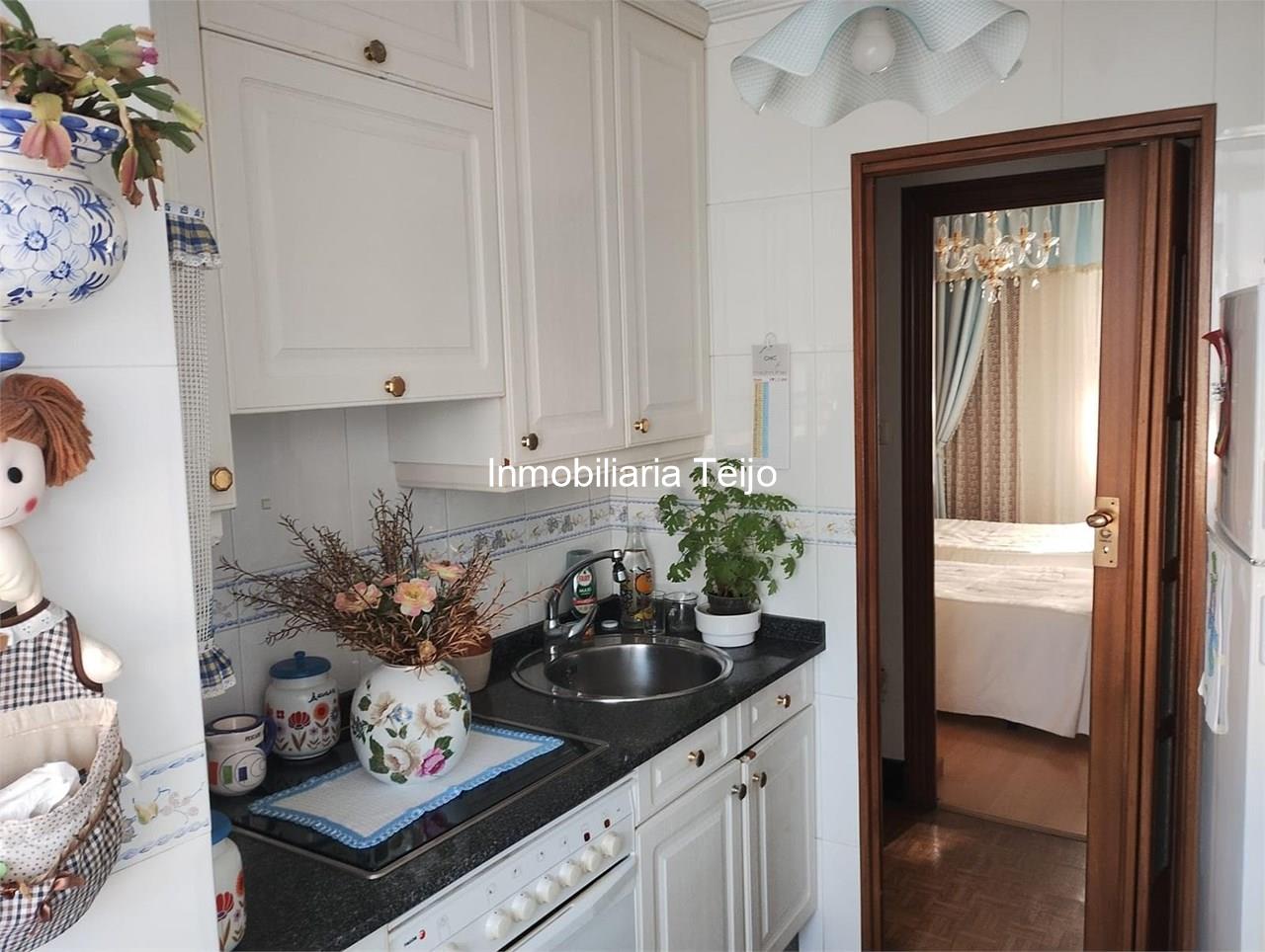 Foto 3 SE VENDE PISO EN LAS VIVIENDAS DE SAN PABLO (CATABOIS)