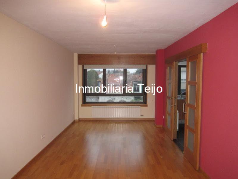 Foto 1 SE VENDE PISO EN NARON