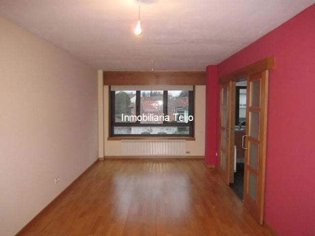 SE VENDE PISO EN NARON - Narón