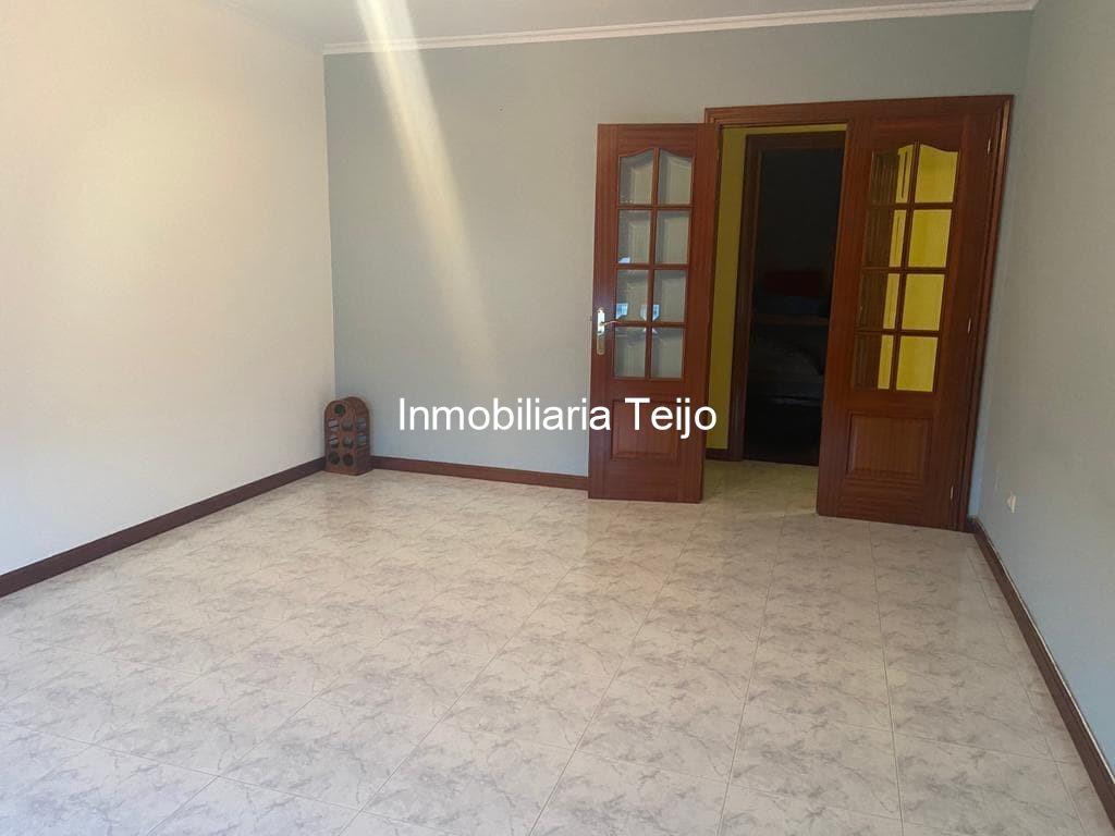 Foto 4 SE VENDE PISO EN PIÑEIROS