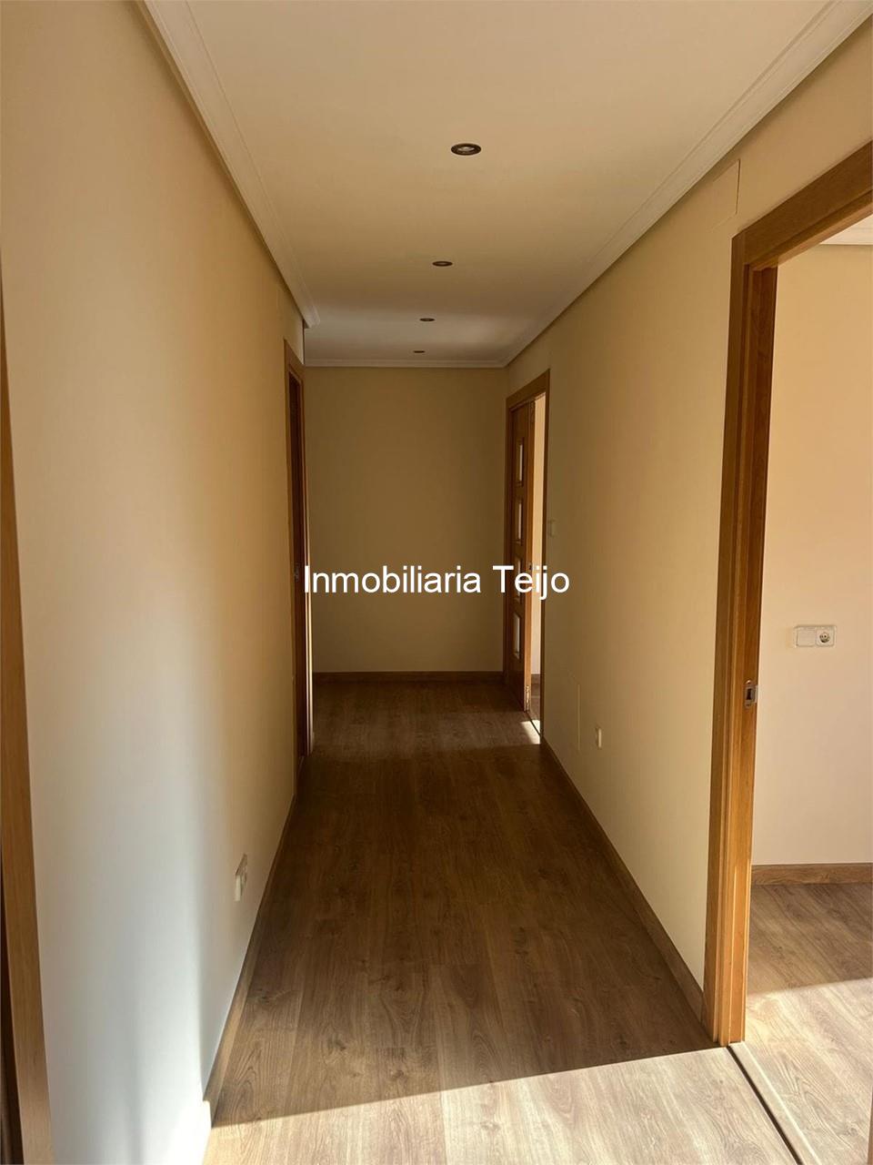 Foto 19 SE VENDE PISO EN PORTANOVA
