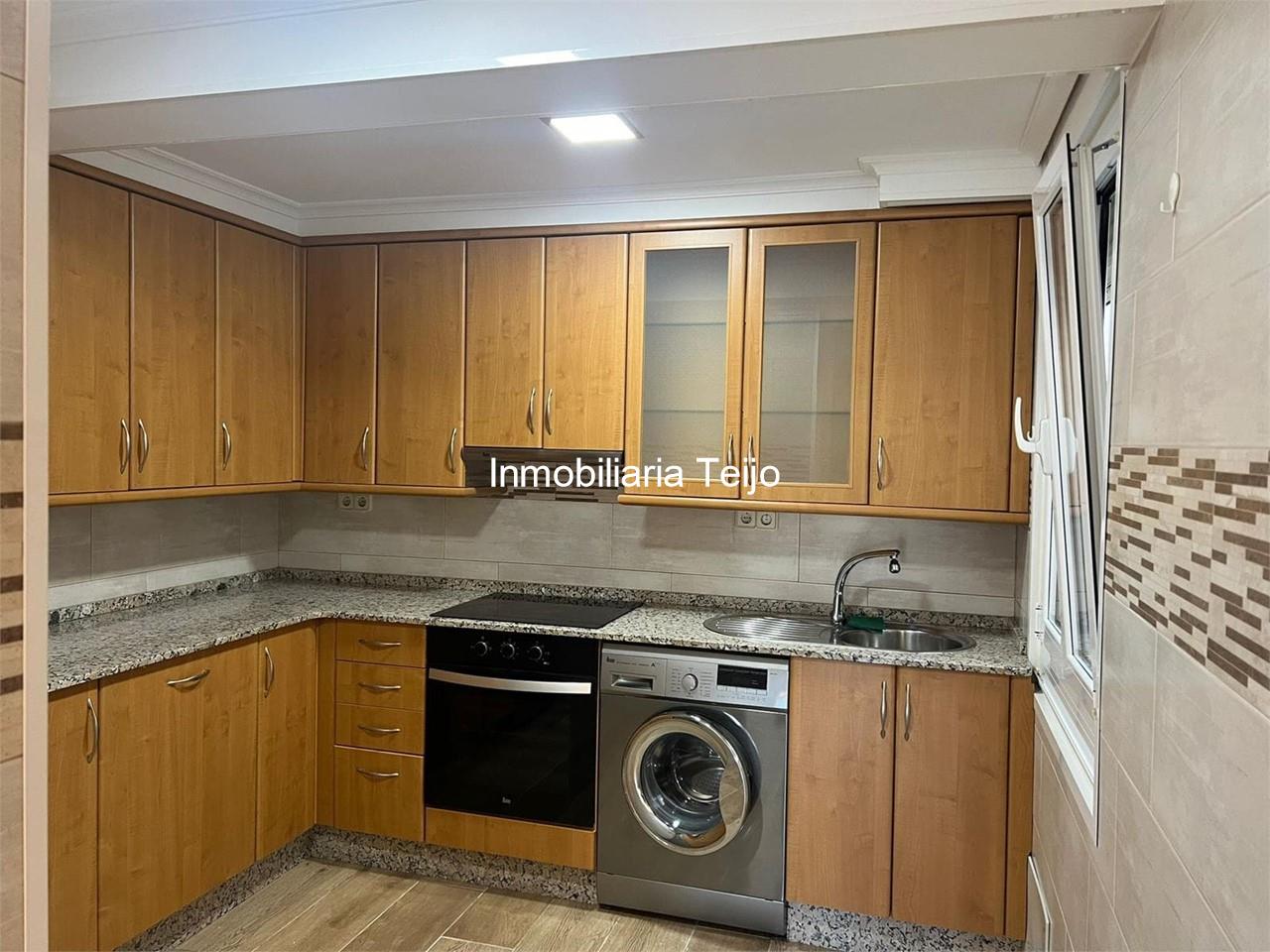Foto 2 SE VENDE PISO EN PORTANOVA