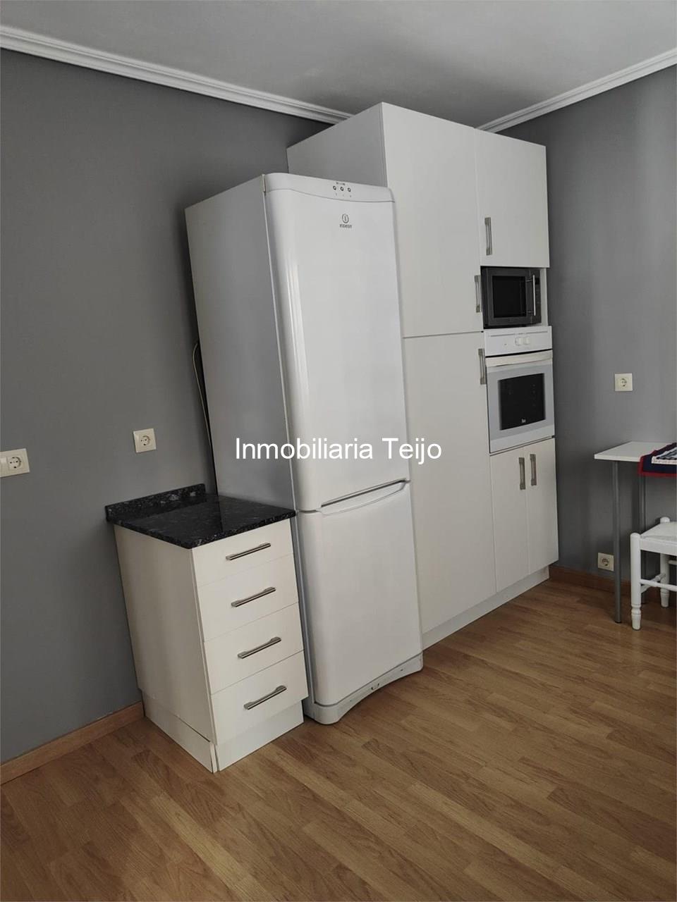 Foto 4 SE VENDE PISO EN SAN JUAN CON ASCENSOR Y TRASTERO