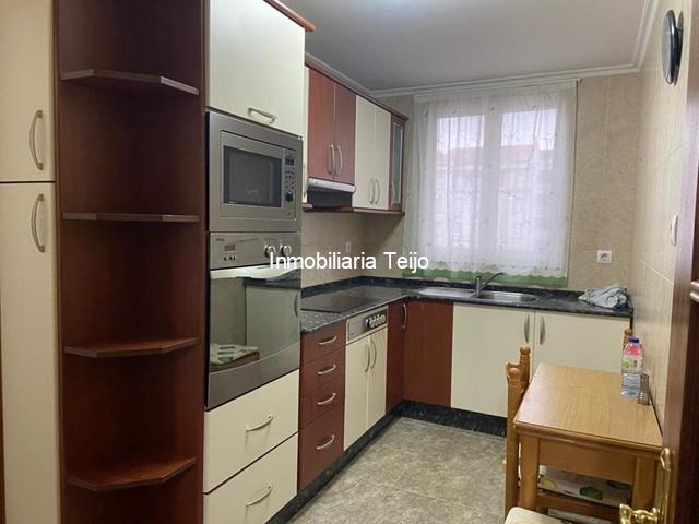 SE VENDE PISO EN SAN JUAN - Ferrol