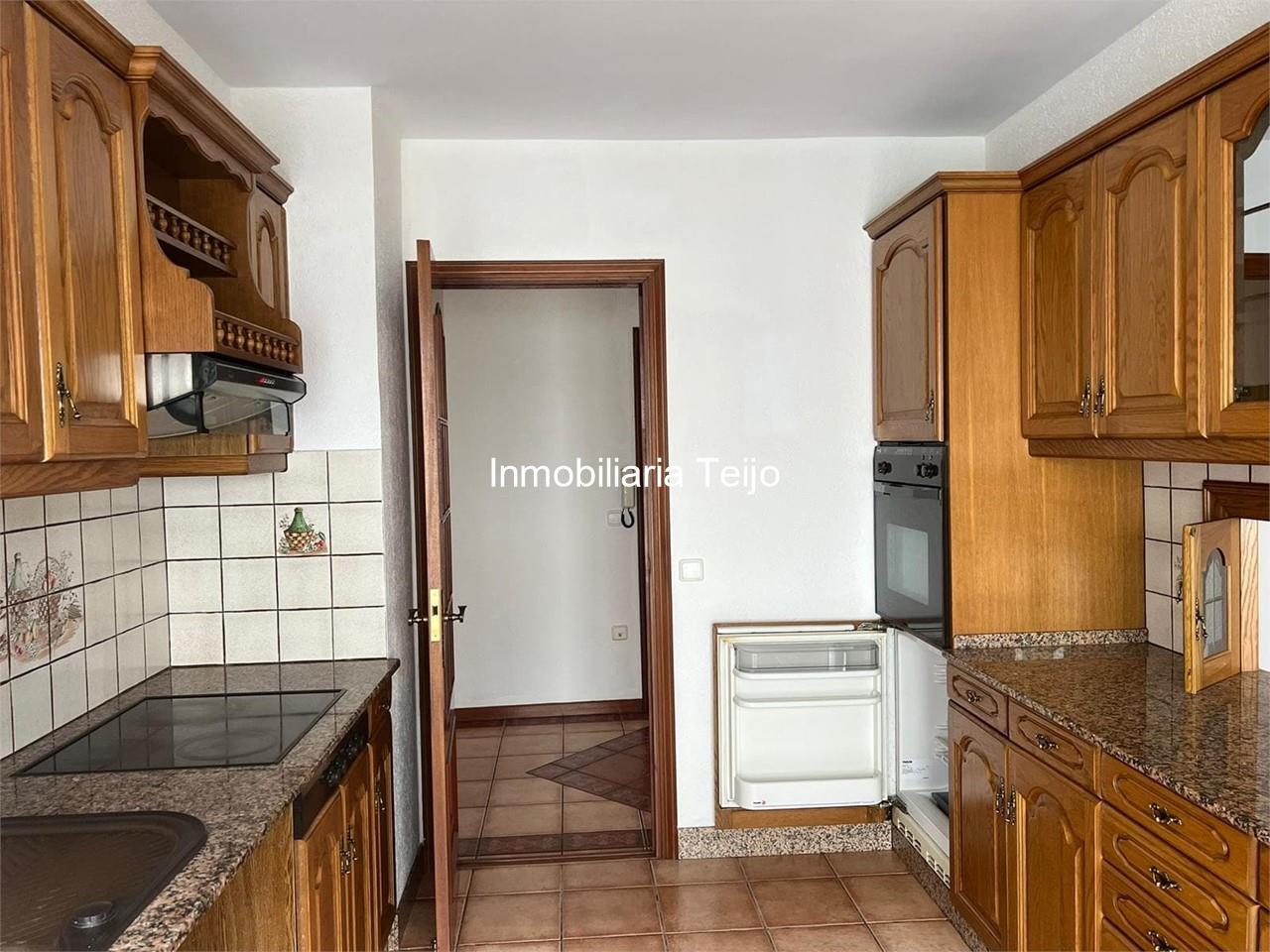 Foto 4 SE VENDE PISO EN SANTA CECILIA CON PLAZA DE GARAJE