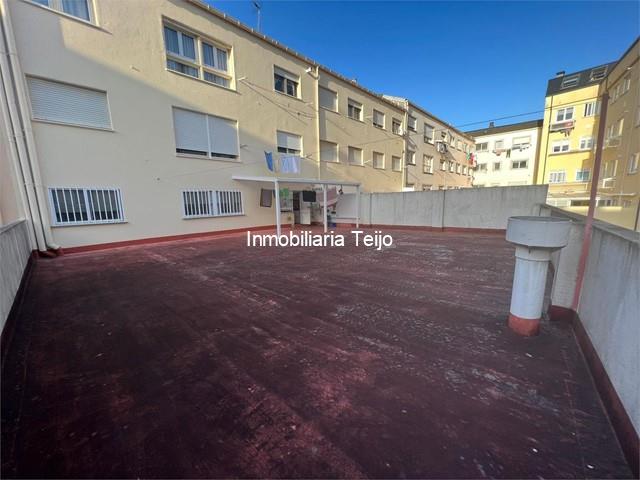 SE VENDE PISO EN SANTA CECILIA - Narón