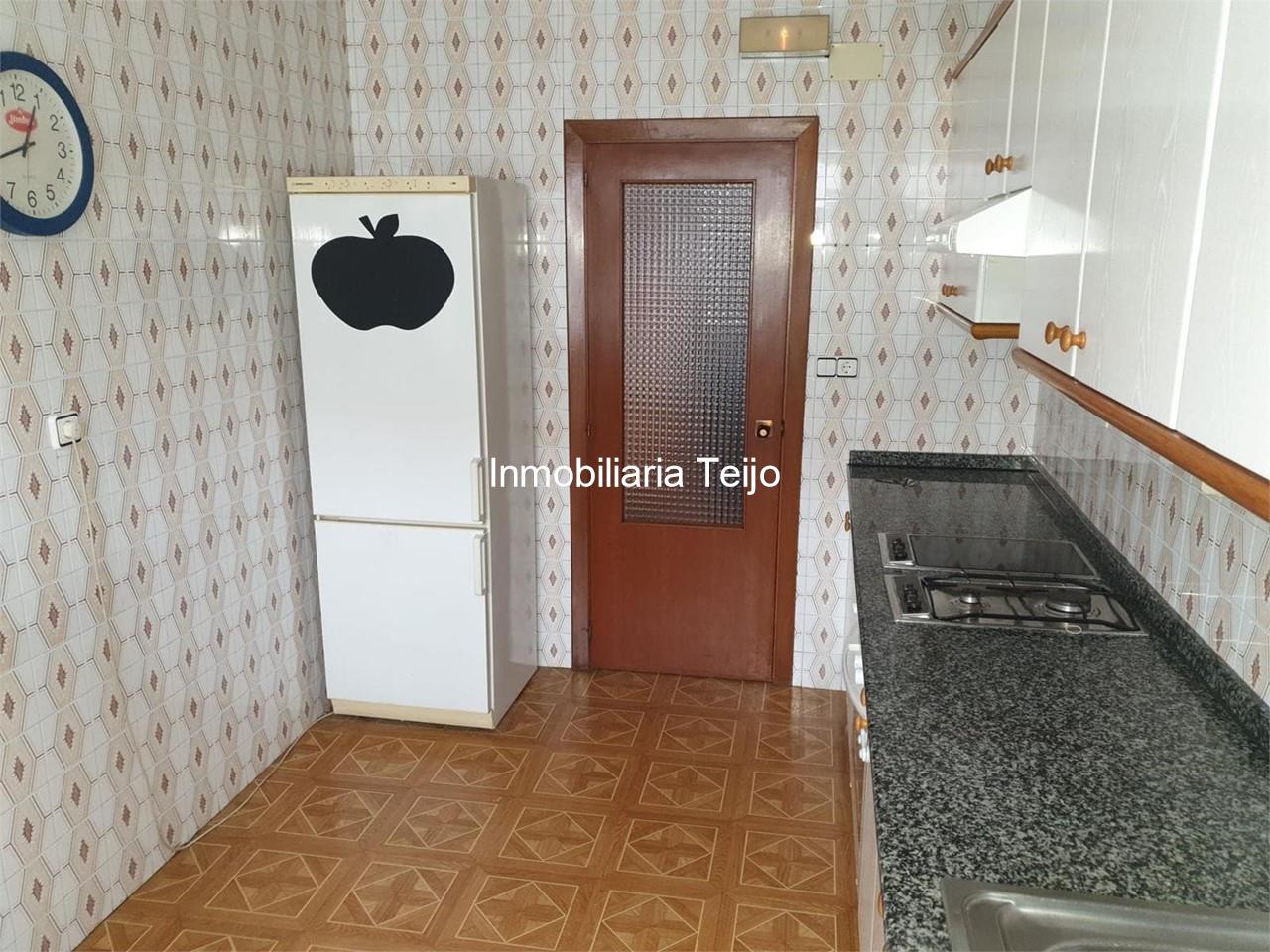 Foto 2 SE VENDE PISO EN SANTA CECILIA