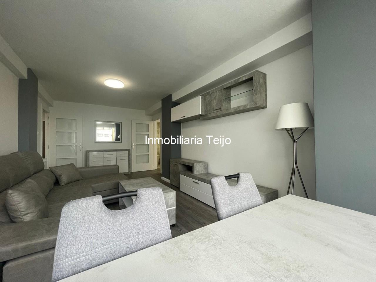 Foto 7 SE VENDE PISO GRANDE REFORMADO CON CALEFACCIÓN Y ASCENSOR EN CARANZA