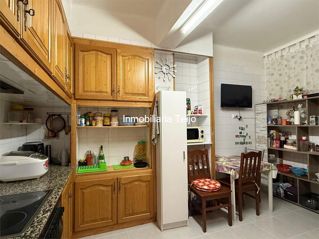 Foto 2 SE VENDE PISO MUY AMPLIO EN LA ZONA DE PLAZA DE ESPAÑA