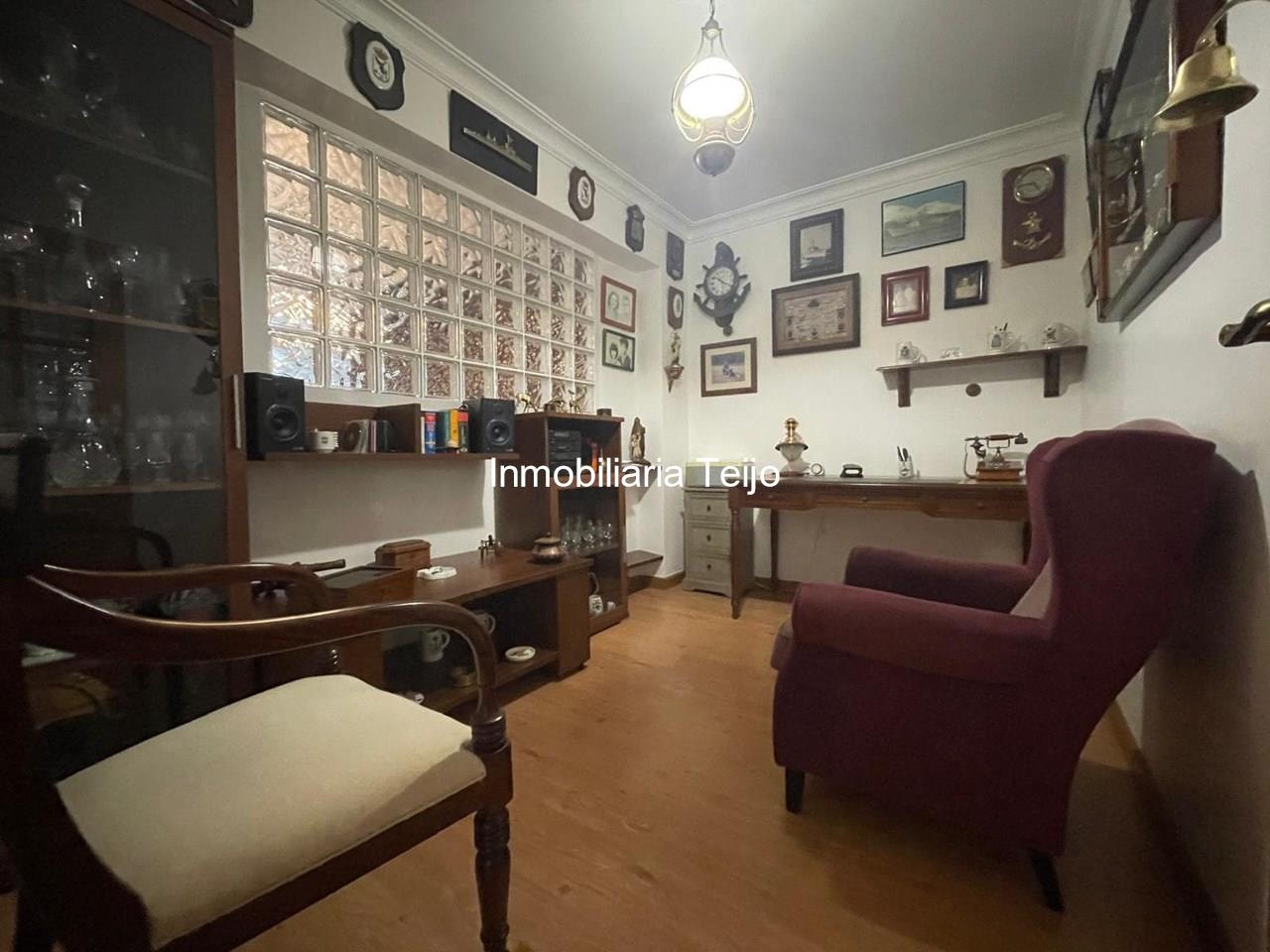 Foto 11 SE VENDE PISO MUY BIEN CONSERVADO CON ASCENSOR EN FAJARDO