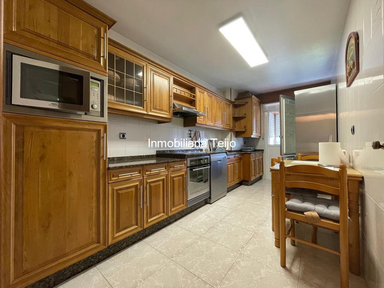 Foto 1 SE VENDE PISO MUY BIEN CONSERVADO CON PLAZA DE GARAJE, TRASTERO Y CALEFACCIÓN EN SAN JUAN