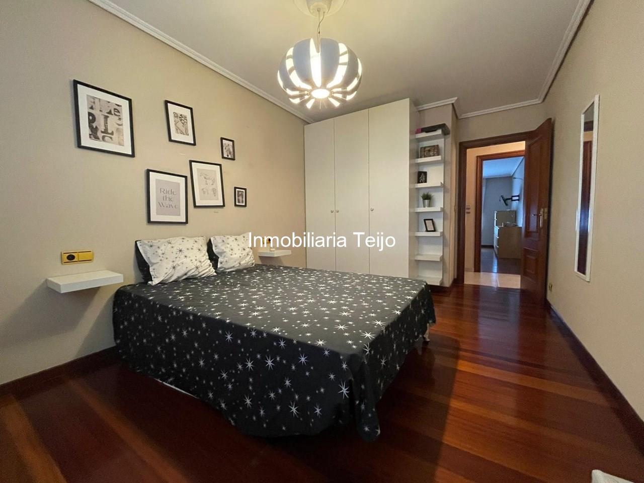 Foto 21 SE VENDE PISO MUY BIEN CONSERVADO CON PLAZA DE GARAJE, TRASTERO Y CALEFACCIÓN EN SAN JUAN
