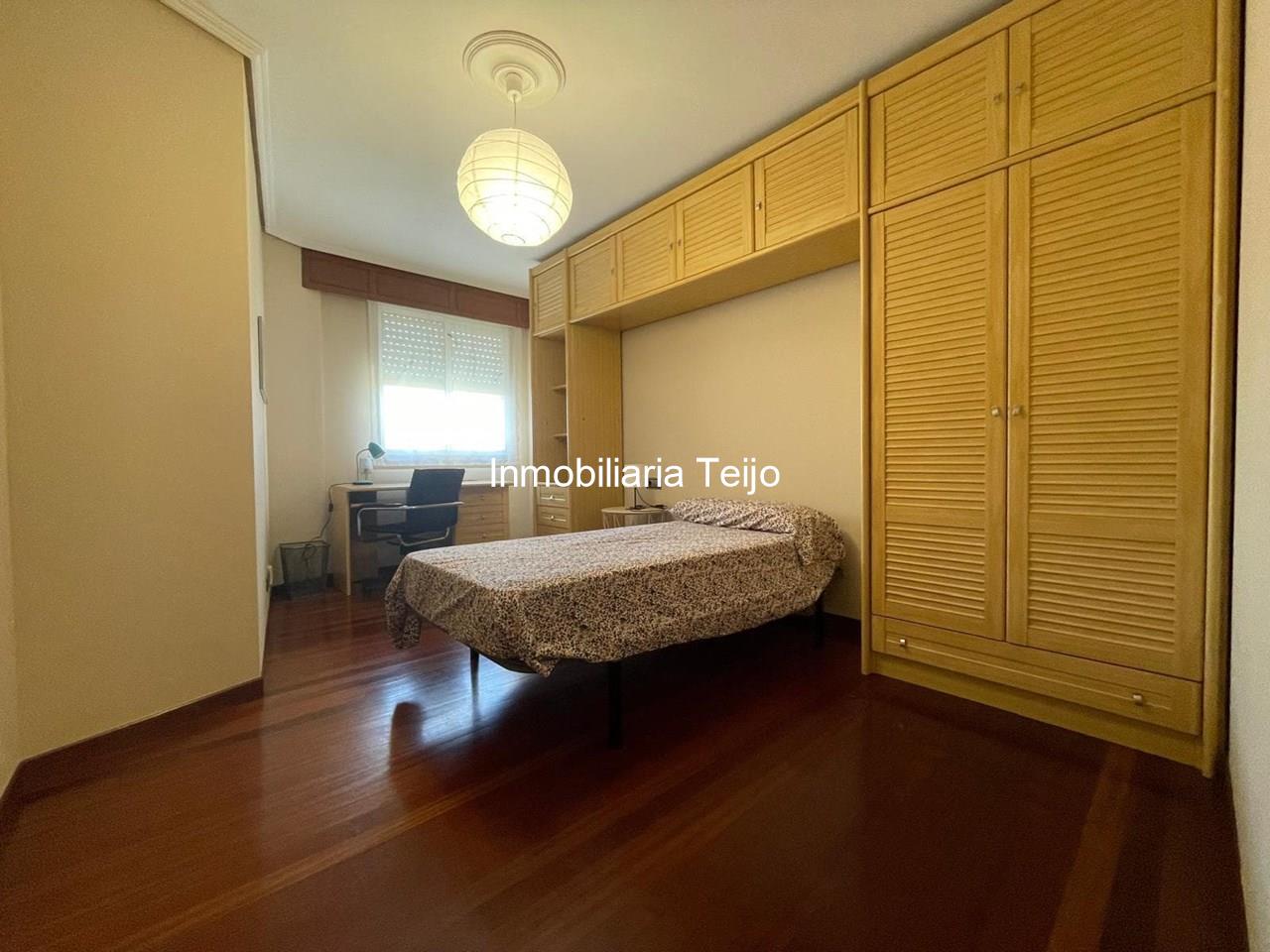 Foto 25 SE VENDE PISO MUY BIEN CONSERVADO CON PLAZA DE GARAJE, TRASTERO Y CALEFACCIÓN EN SAN JUAN