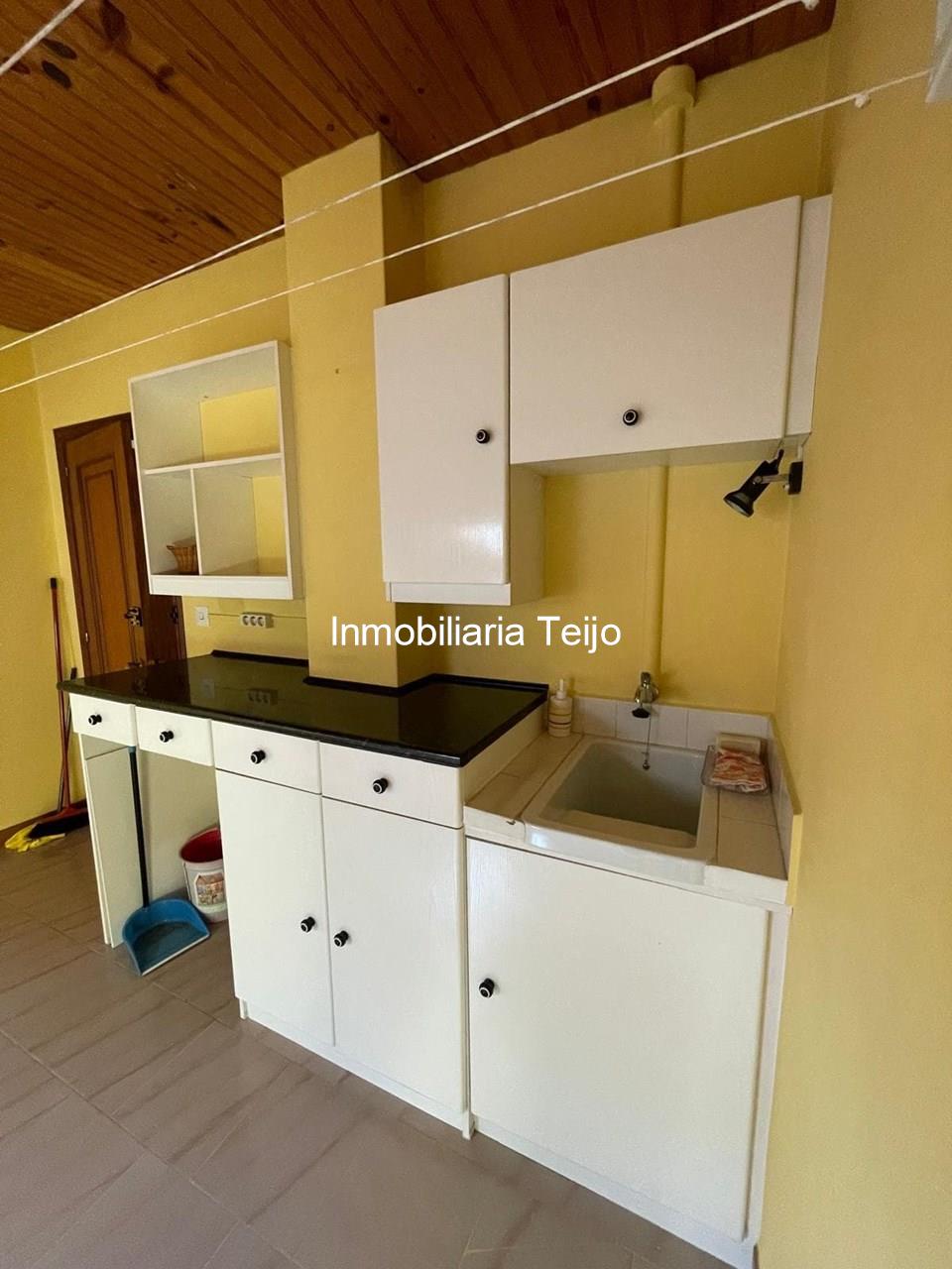 Foto 30 SE VENDE PISO MUY BIEN CONSERVADO CON PLAZA DE GARAJE, TRASTERO Y CALEFACCIÓN EN SAN JUAN
