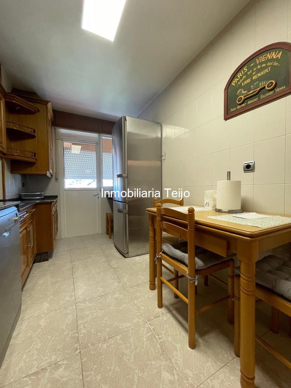 Foto 4 SE VENDE PISO MUY BIEN CONSERVADO CON PLAZA DE GARAJE, TRASTERO Y CALEFACCIÓN EN SAN JUAN