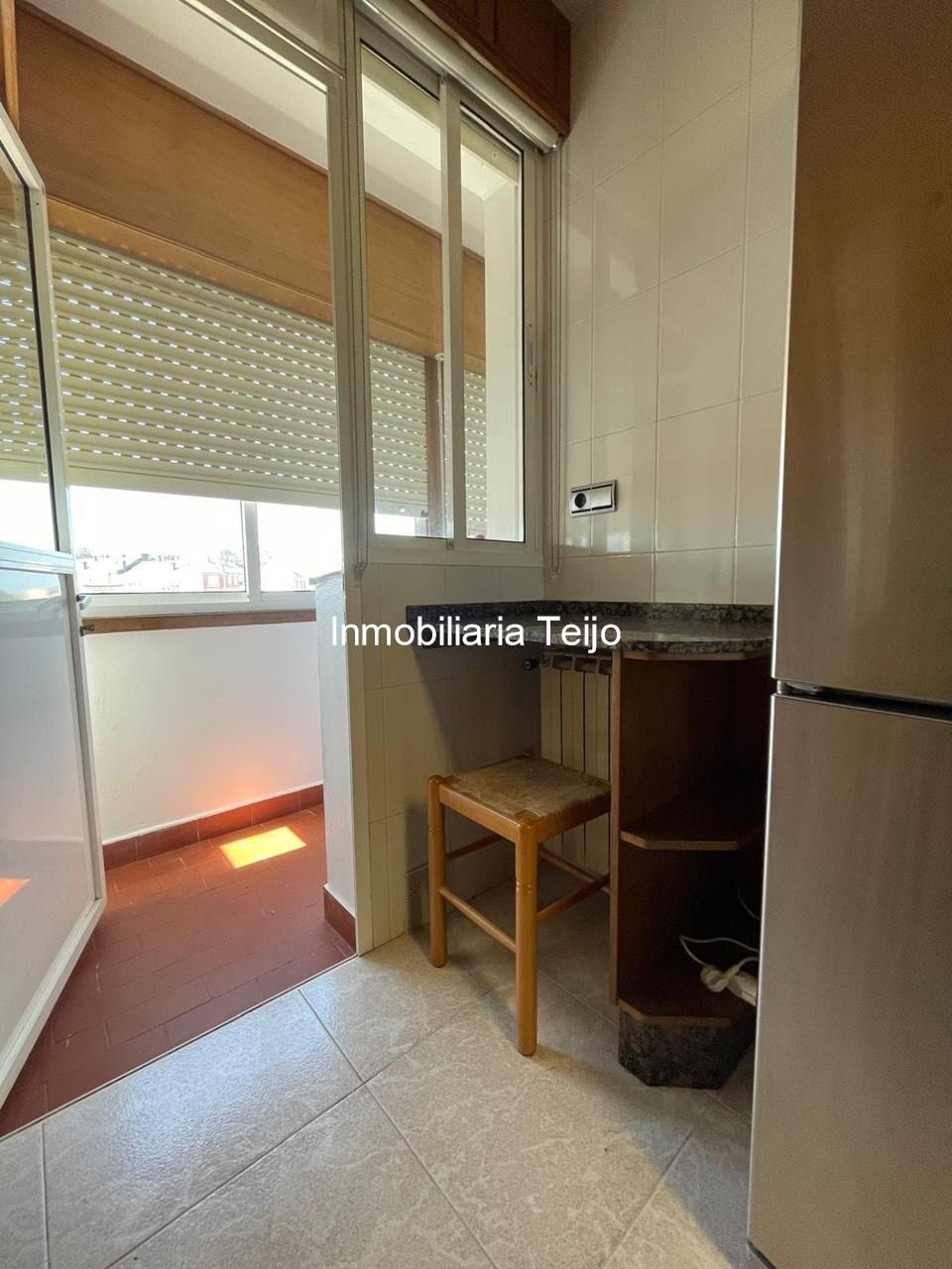 Foto 6 SE VENDE PISO MUY BIEN CONSERVADO CON PLAZA DE GARAJE, TRASTERO Y CALEFACCIÓN EN SAN JUAN