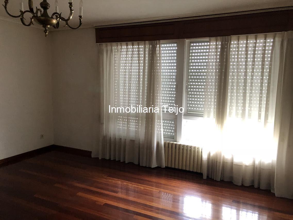 Foto 5 SE VENDE PISO MUY ESPACIOSO