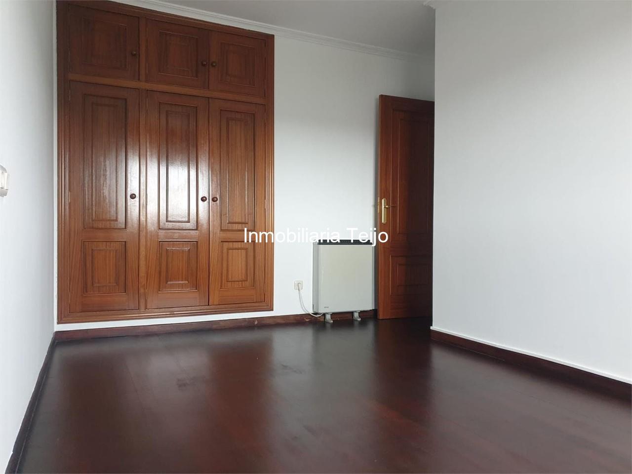 Foto 15 SE VENDE PISO MUY LUMINOSO EN SANTA MARINA