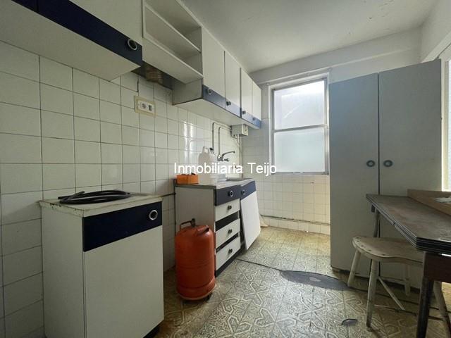 SE VENDE PISO PARA REHABILITACIÓN INTEGRAL EN INFERNIÑO - Ferrol