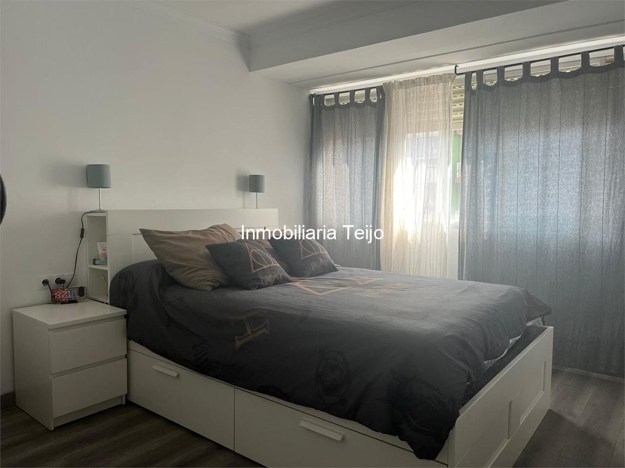 Foto 10 SE VENDE PISO REFORMADO CON BALCÓN EN O PONTO