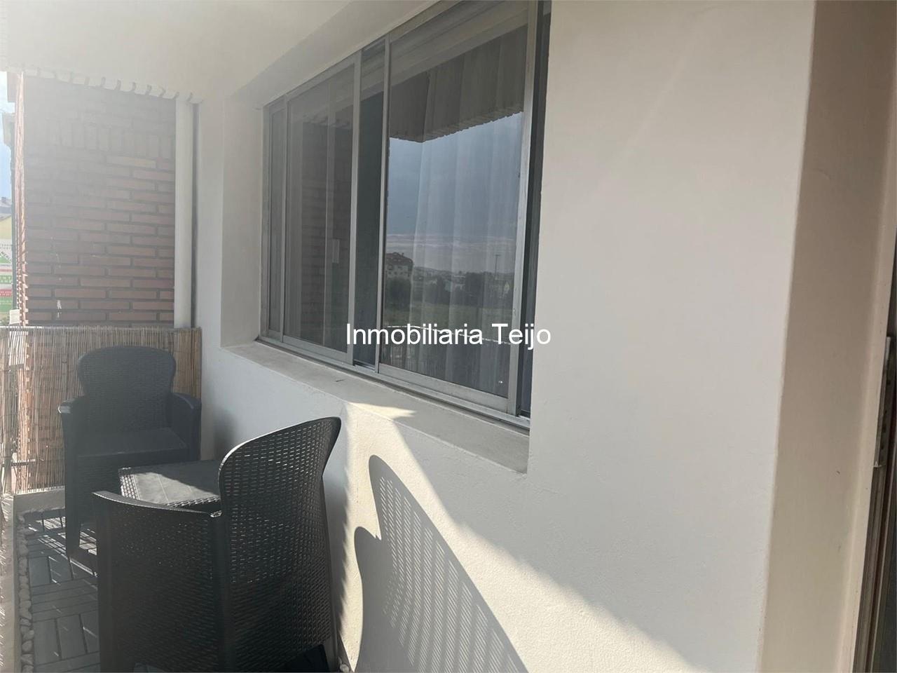 Foto 19 SE VENDE PISO REFORMADO CON BALCÓN EN O PONTO