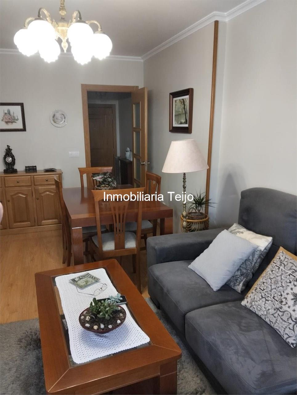 Foto 6 SE VENDE PISO REFORMADO DE 3 DORMITORIOS EN CARANZA