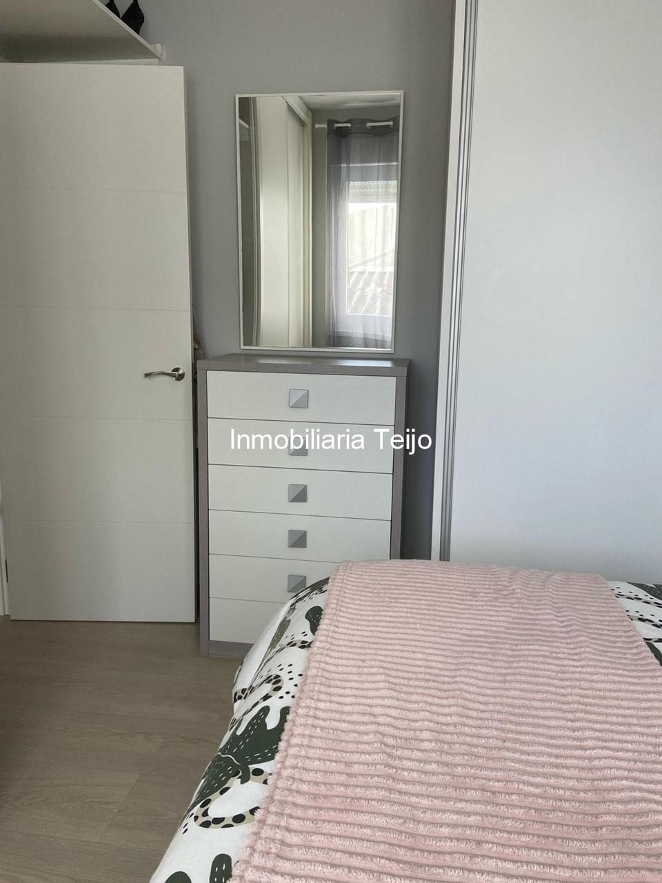 Foto 10 SE VENDE PISO REFORMADO Y AMUEBLADO EN LA PUERTA DE NEIRA (CATABOIS)