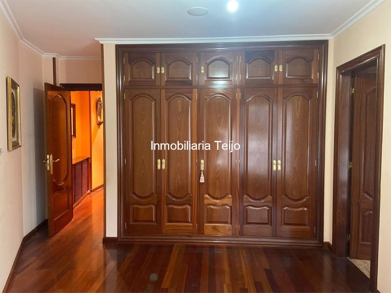 Foto 22 SE VENDE PISO SEMINUEVO EN EL CENTRO DE FERROL