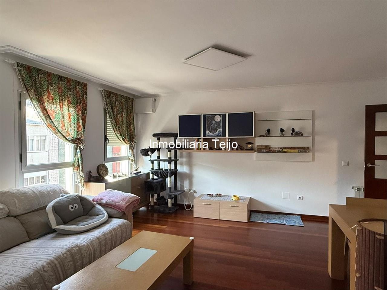 Foto 3 SE VENDE PISO SEMINUEVO EN SANTA CECILIA CON ASCENSOR, TRASTERO Y PLAZA DE GARAJE