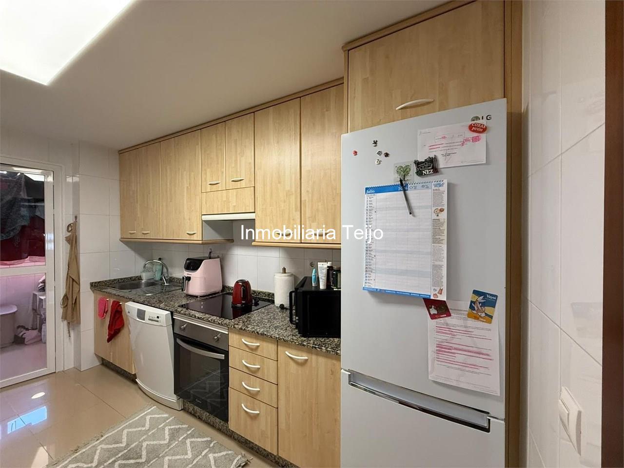 Foto 6 SE VENDE PISO SEMINUEVO EN SANTA CECILIA CON ASCENSOR, TRASTERO Y PLAZA DE GARAJE