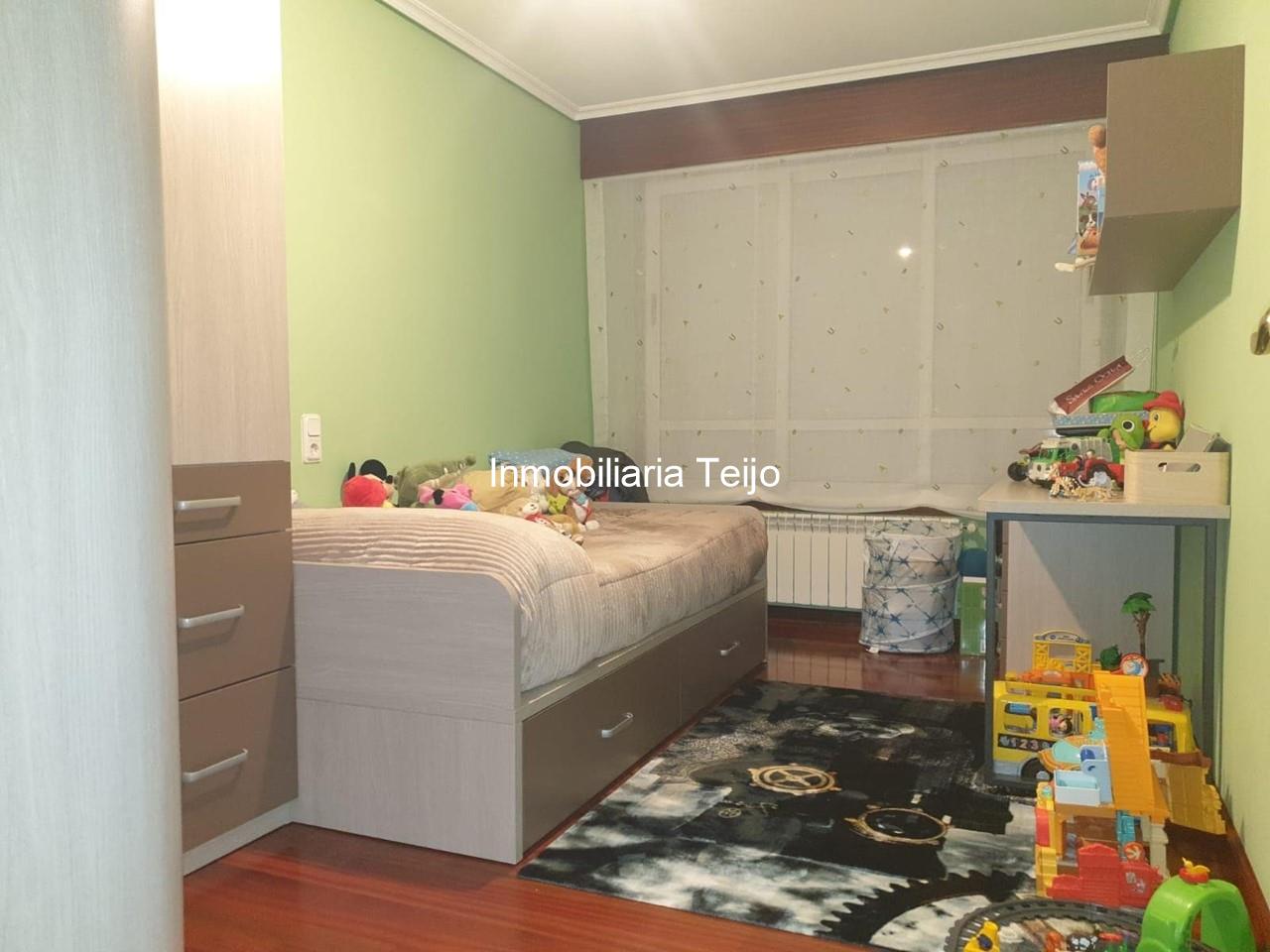 Foto 9 SE VENDE PISO SEMINUEVO EN SANTA CECILIA CON TRASTERO Y GARAJE