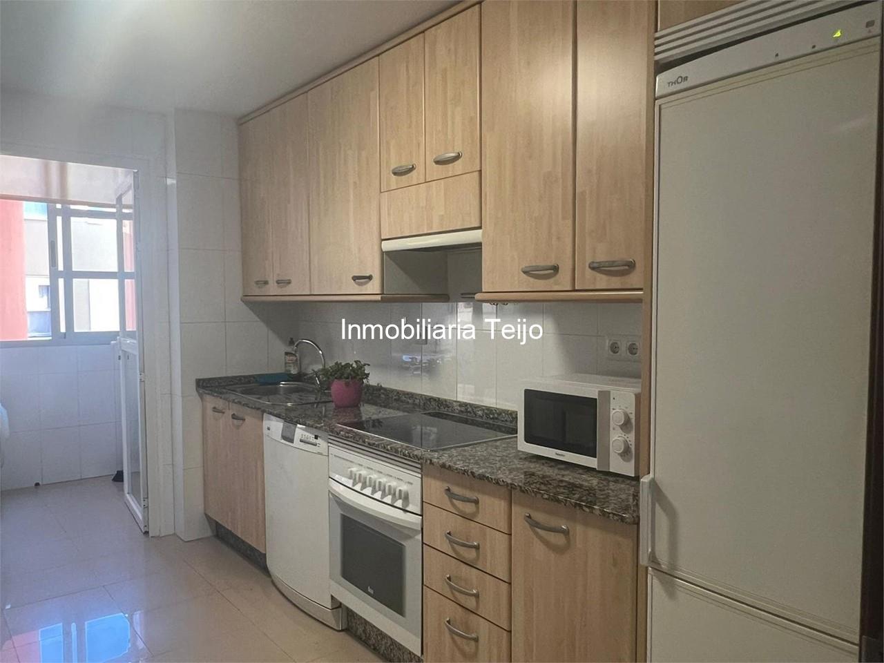 Foto 16 SE VENDE PISO SEMINUEVO EN SANTA CECILIA