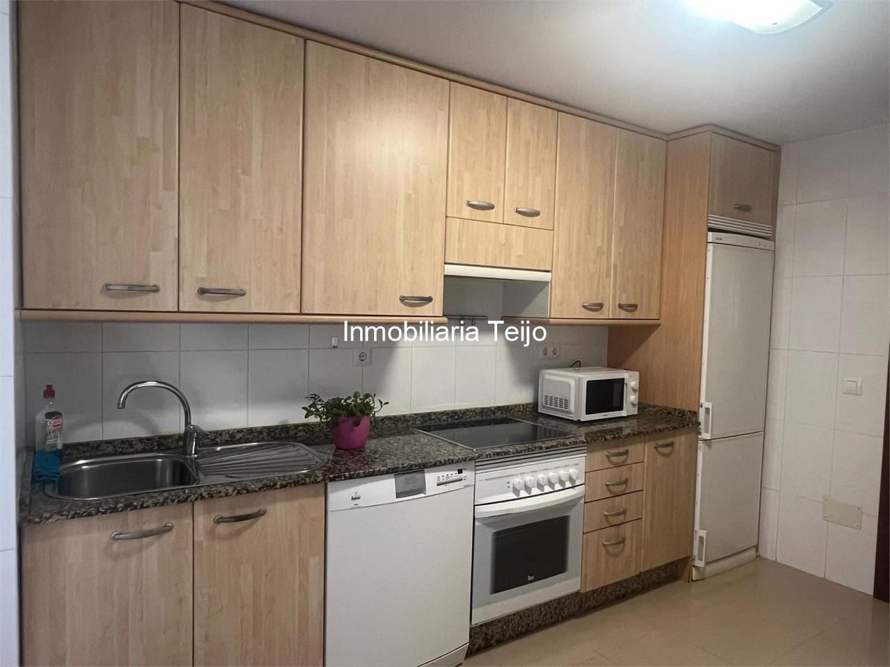 Foto 17 SE VENDE PISO SEMINUEVO EN SANTA CECILIA