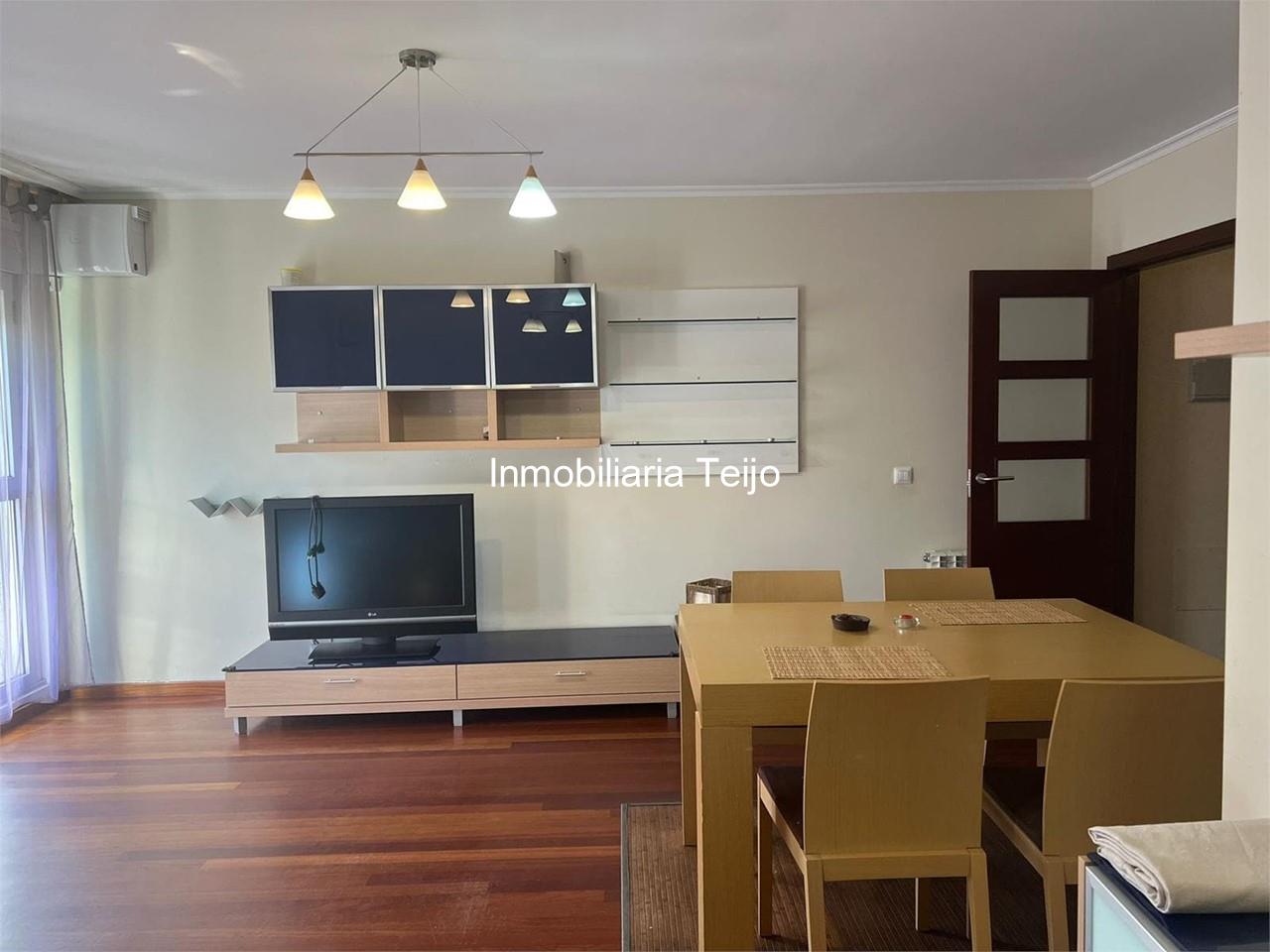 Foto 4 SE VENDE PISO SEMINUEVO EN SANTA CECILIA