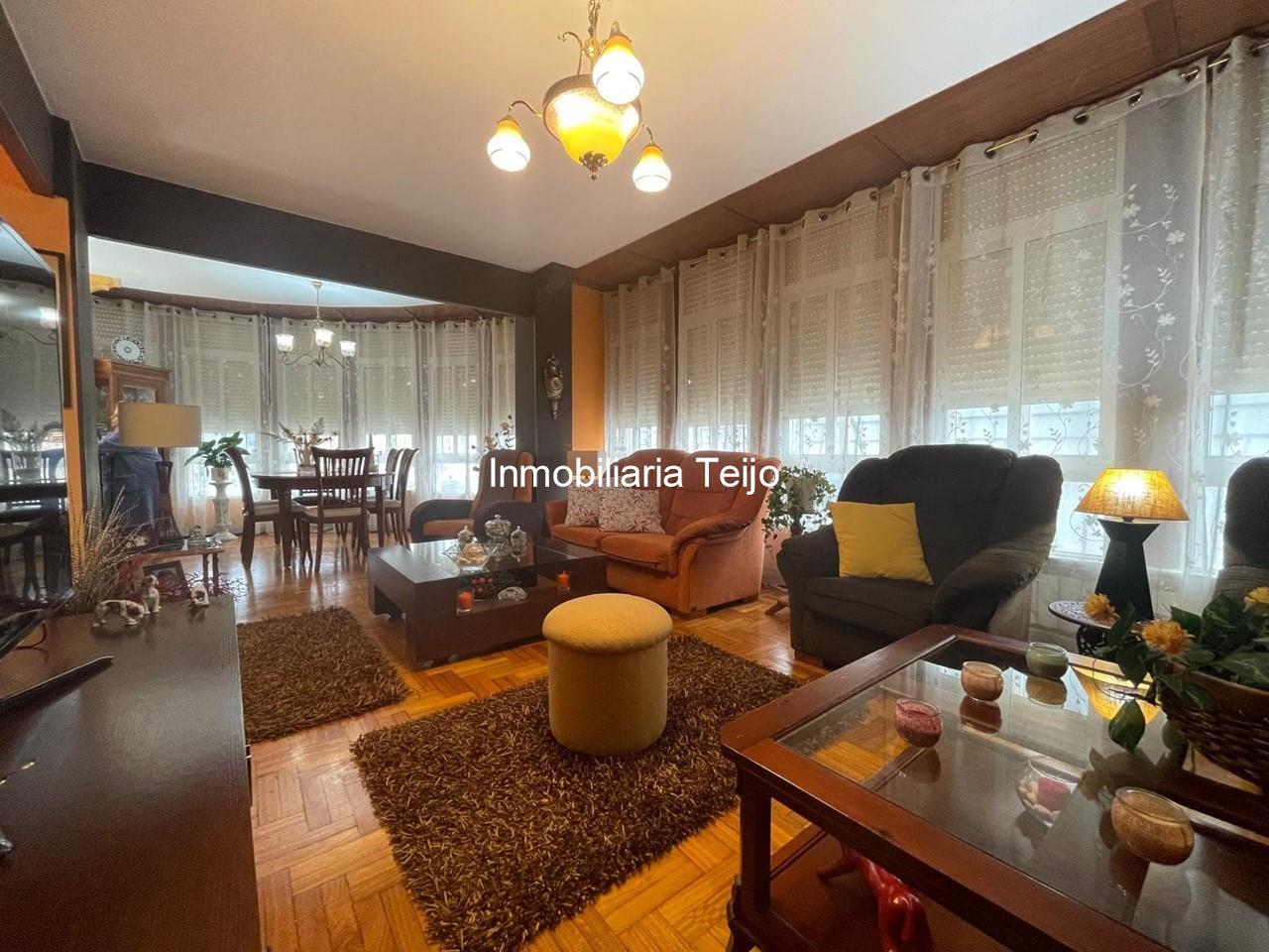 Foto 2 SE VENDE PISO 