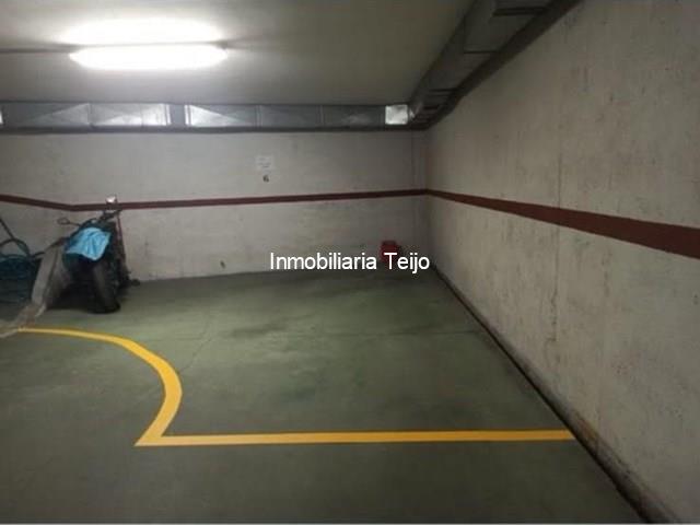 SE VENDE PLAZA DE GARAJE AMPLIA EN PUERTA DE NEIRA - Ferrol