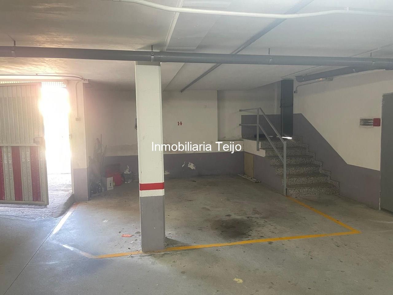 Foto 1 SE VENDE PLAZA DE GARAJE MUY AMPLIA EN CATABOIS CON PORTAL AUTOMÁTICO