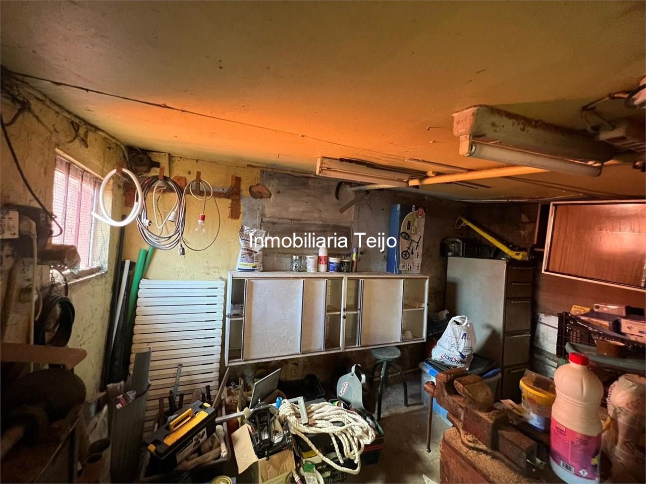 Foto 28 SE VENDE PRIMER PISO CON JARDIN Y BUHARDILLA EN CATABOIS