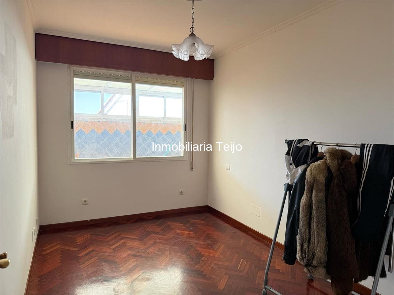 Foto 15 SE VENDE PRIMER PISO CON TERRAZA EN CATABOIS