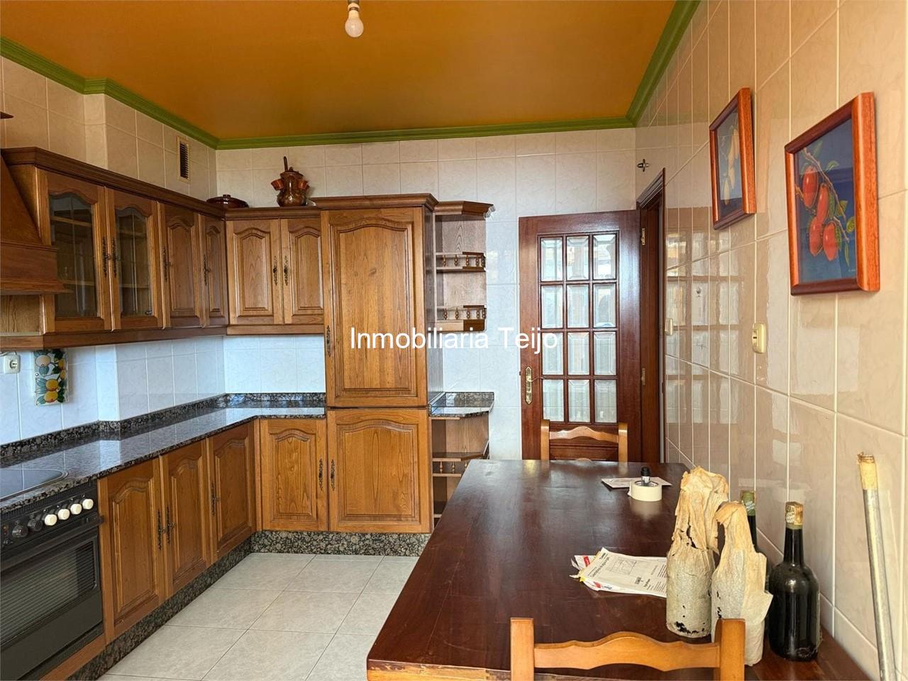 Foto 5 SE VENDE PRIMER PISO CON TERRAZA EN CATABOIS