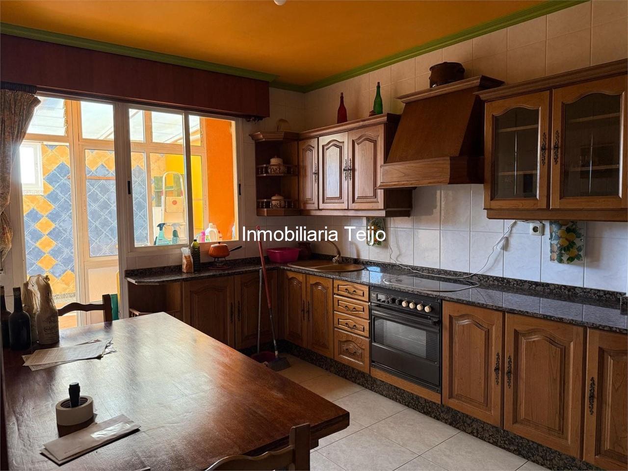 Foto 7 SE VENDE PRIMER PISO CON TERRAZA EN CATABOIS