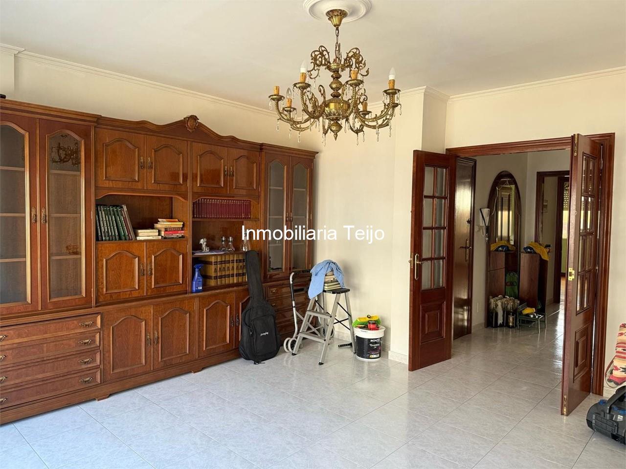 Foto 8 SE VENDE PRIMER PISO CON TERRAZA EN CATABOIS